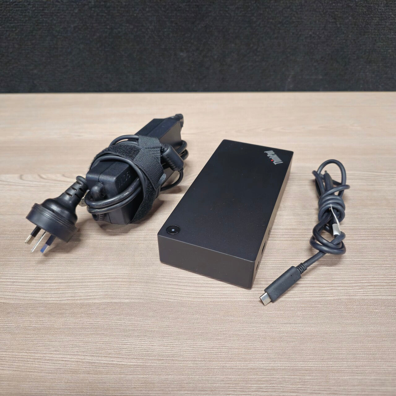 Refurbished Lenovo DK1633 Docking Station