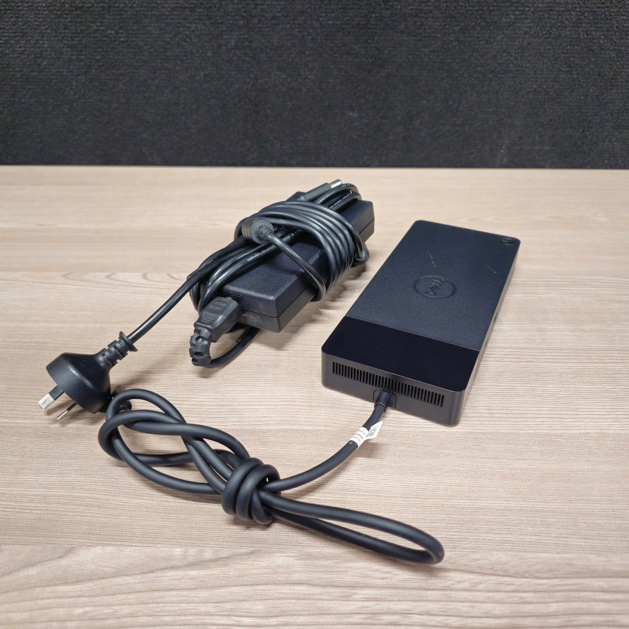 Refurbished Dell K20A Docking Station