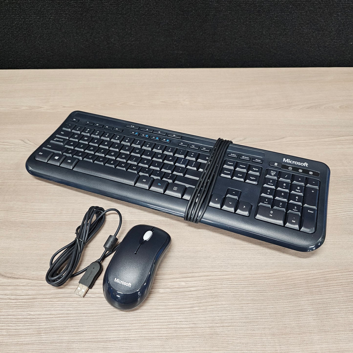 Refurbished Microsoft Wired Keyboard 600 & Mouse