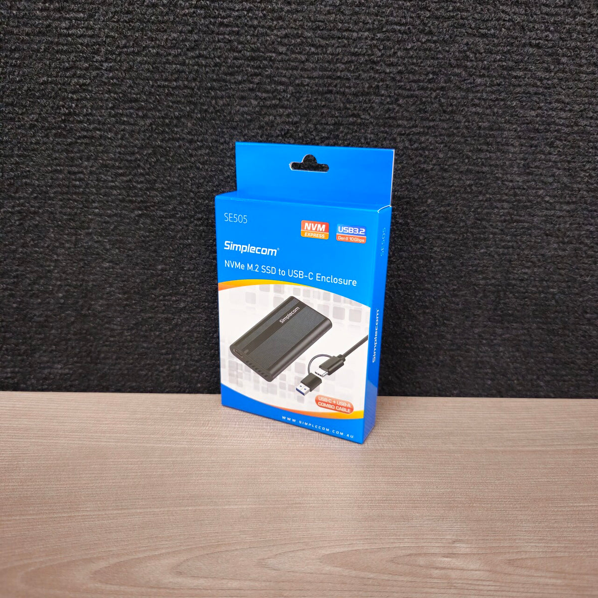 New Simplecom SE505 NVME to USB-C/A Enclosure