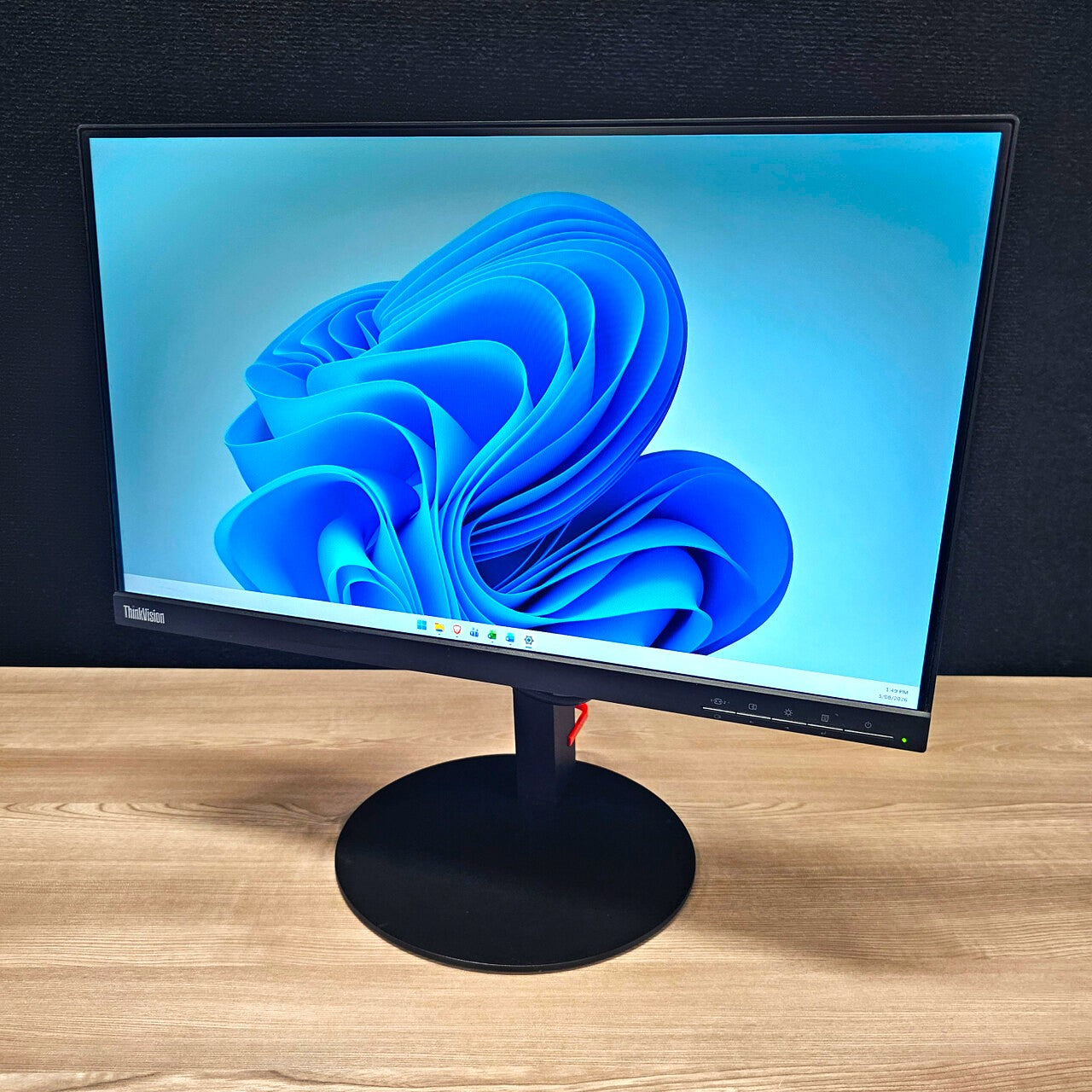 Refurbished Lenovo T22i-10 21.5" Monitor