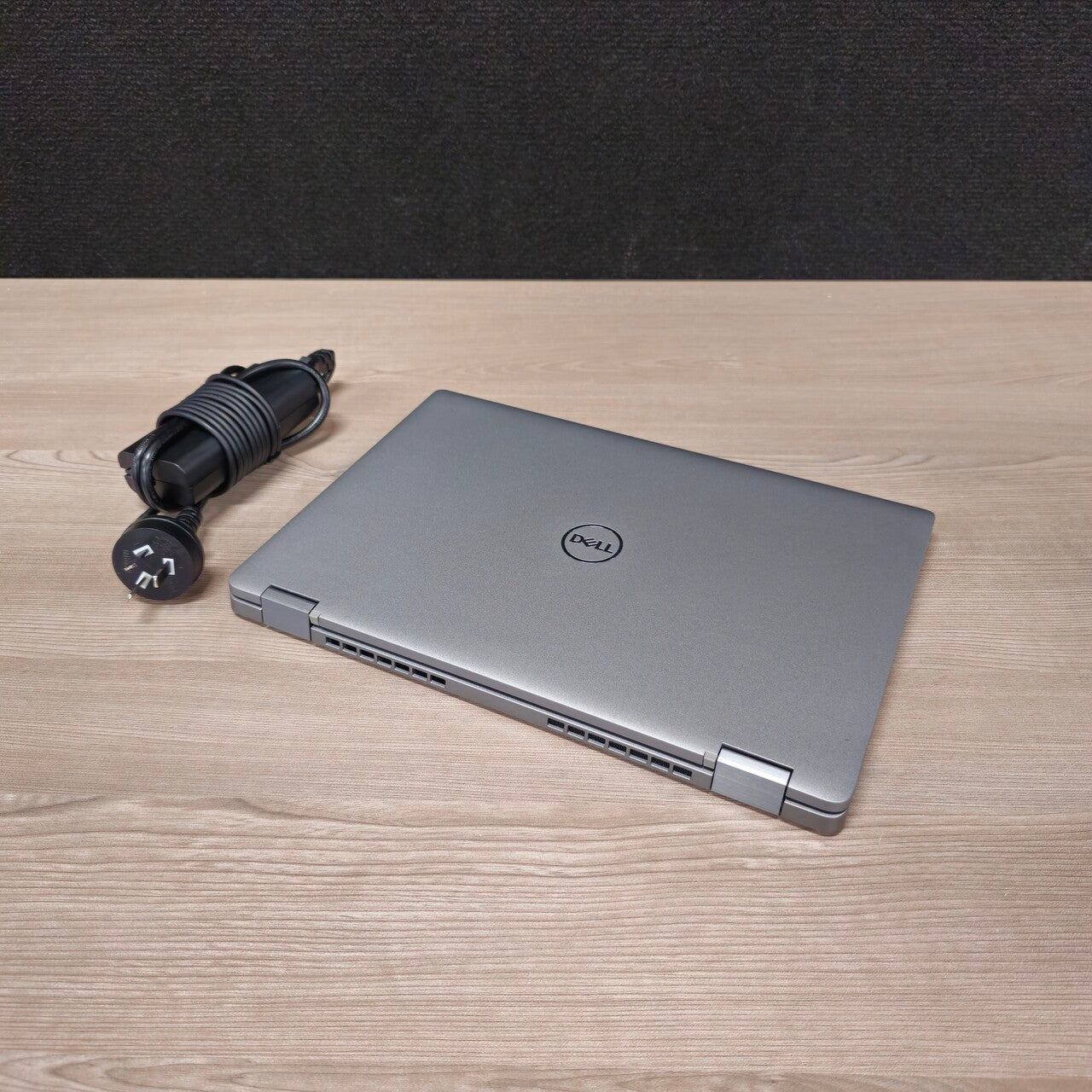 Refurbished Dell Latitude 5320 / i5 11th Gen / 8GB / 256GB / Touch Screen / Win 11 (Get One Give One)
