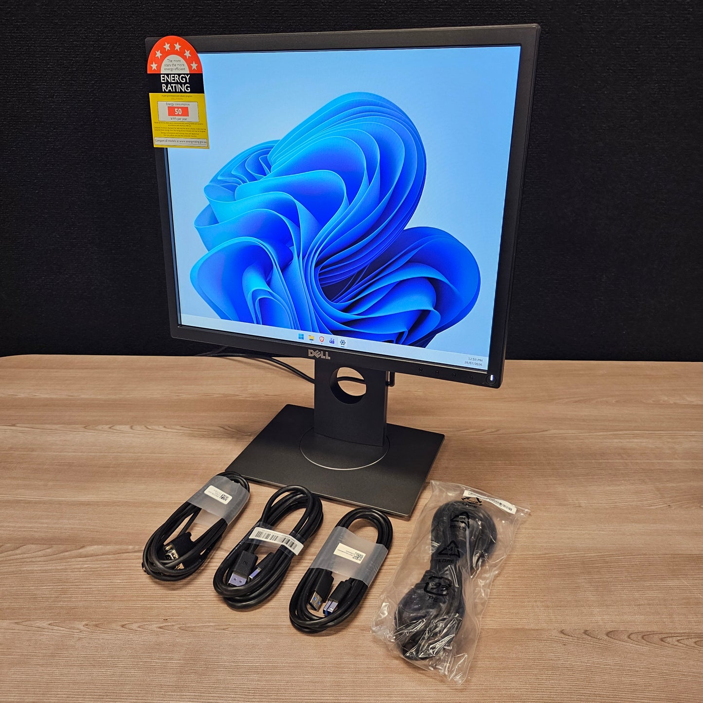 New Dell P1917S 19" Monitor