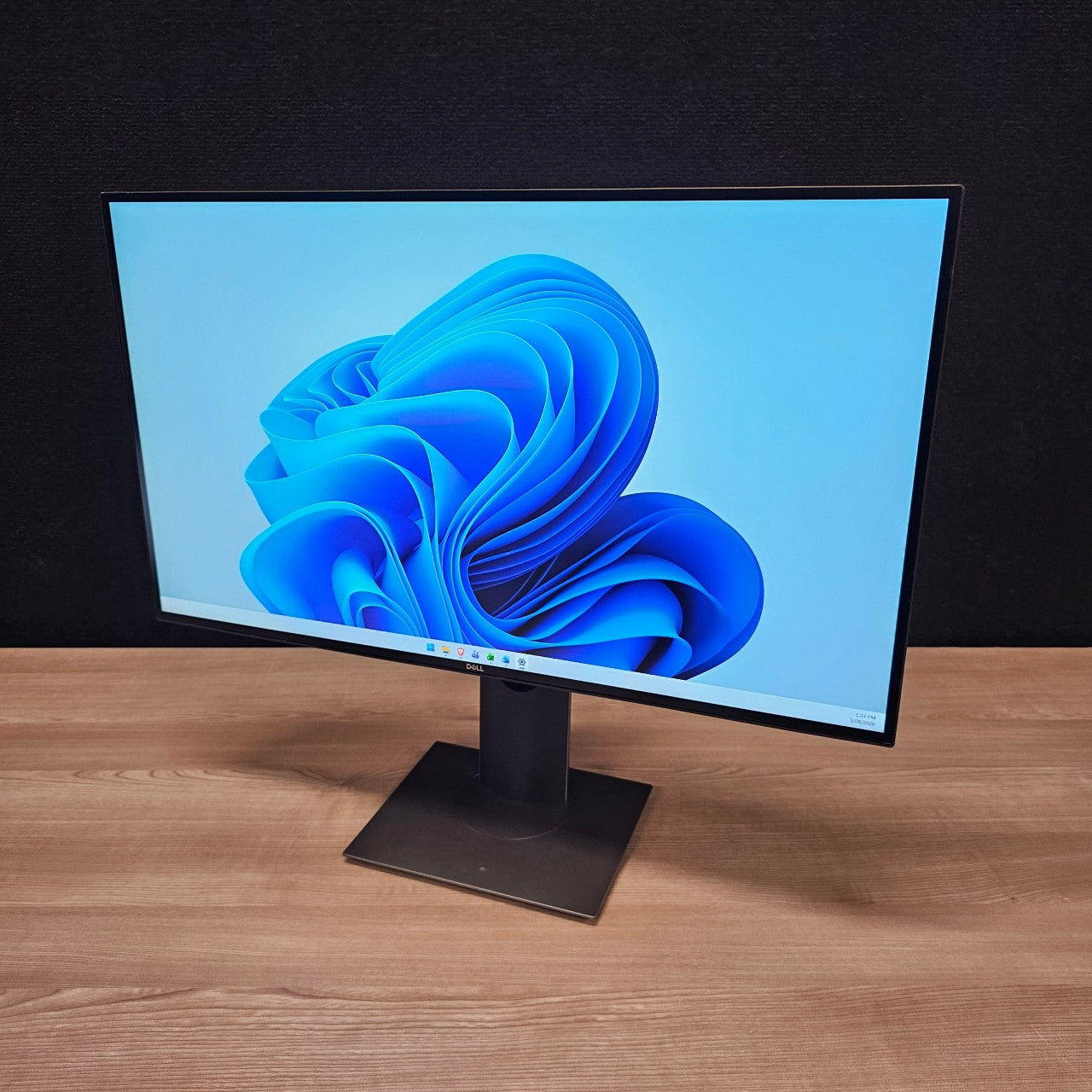 Refurbished Dell U2520D 25" Monitor