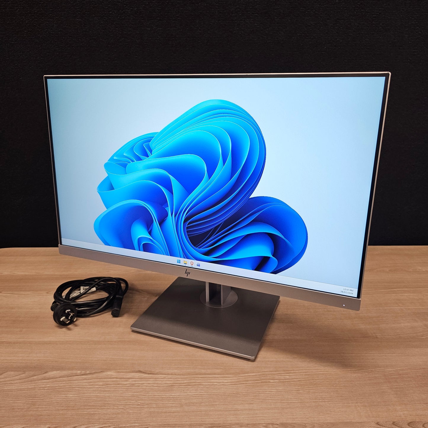 Refurbished HP E243 24" Monitor