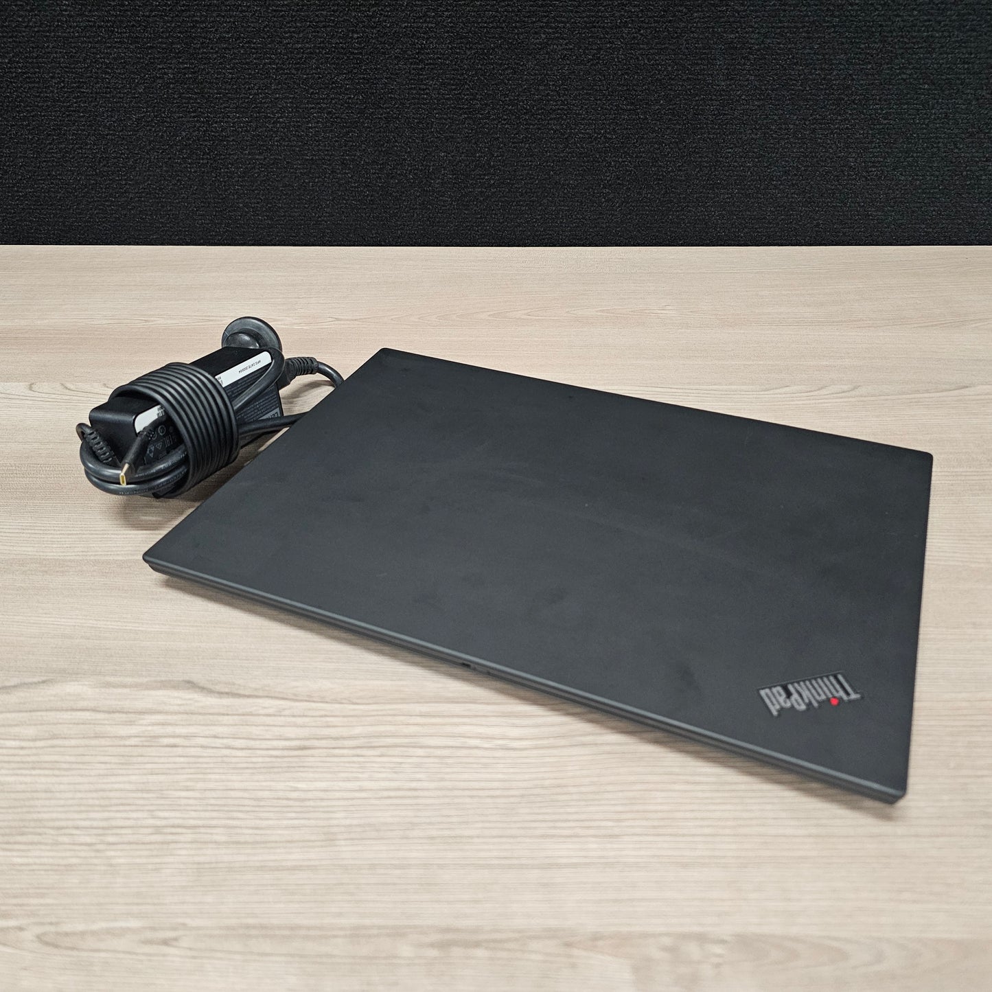 Refurbished Lenovo T14 Laptop / i7 10th Gen / 16GB / 512GB / W11 (Get One Give One)