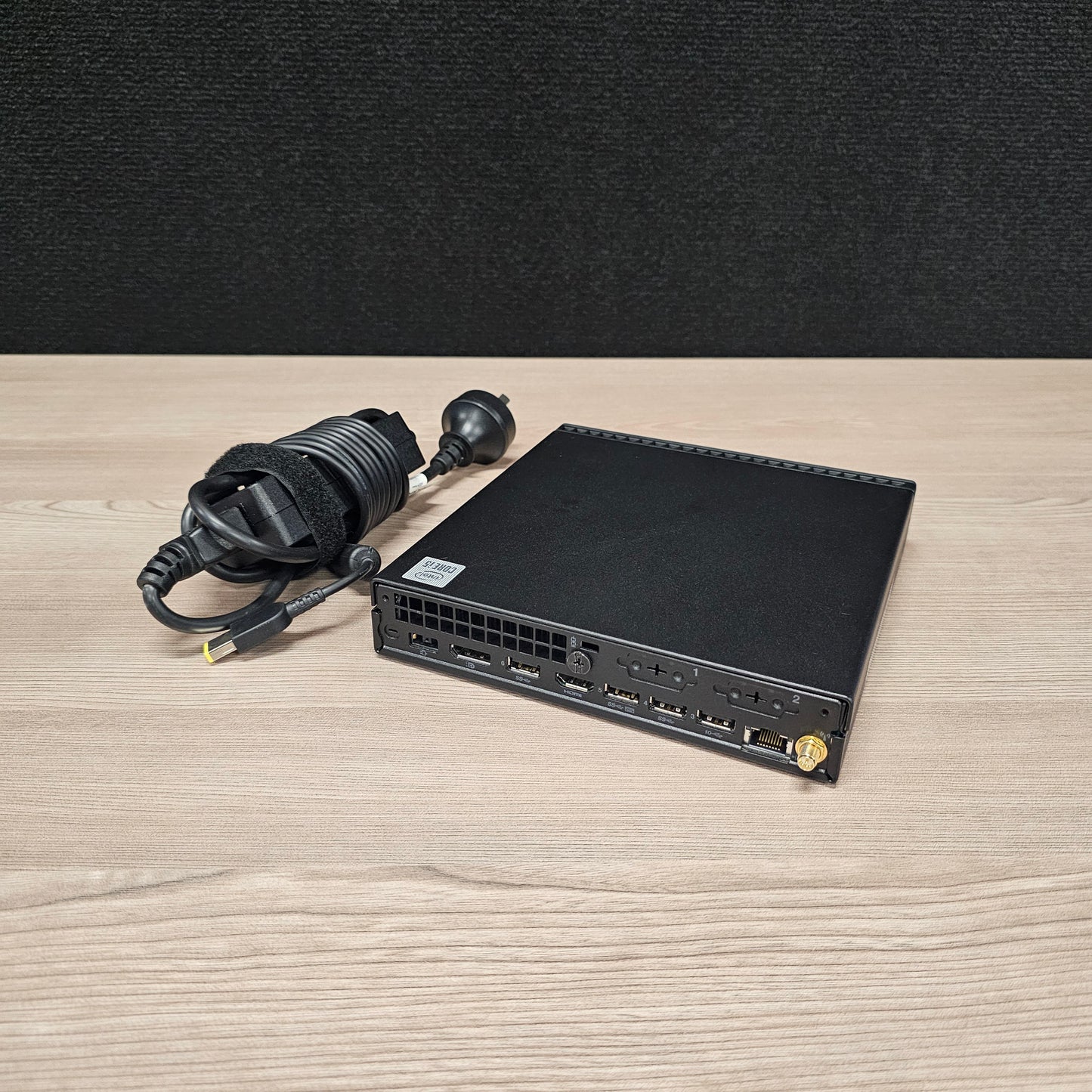 Refurbished Lenovo ThinkCentre M70q Mini PC / i5 10th Gen / 256GB / 16GB RAM / W11 (Get One Give One)