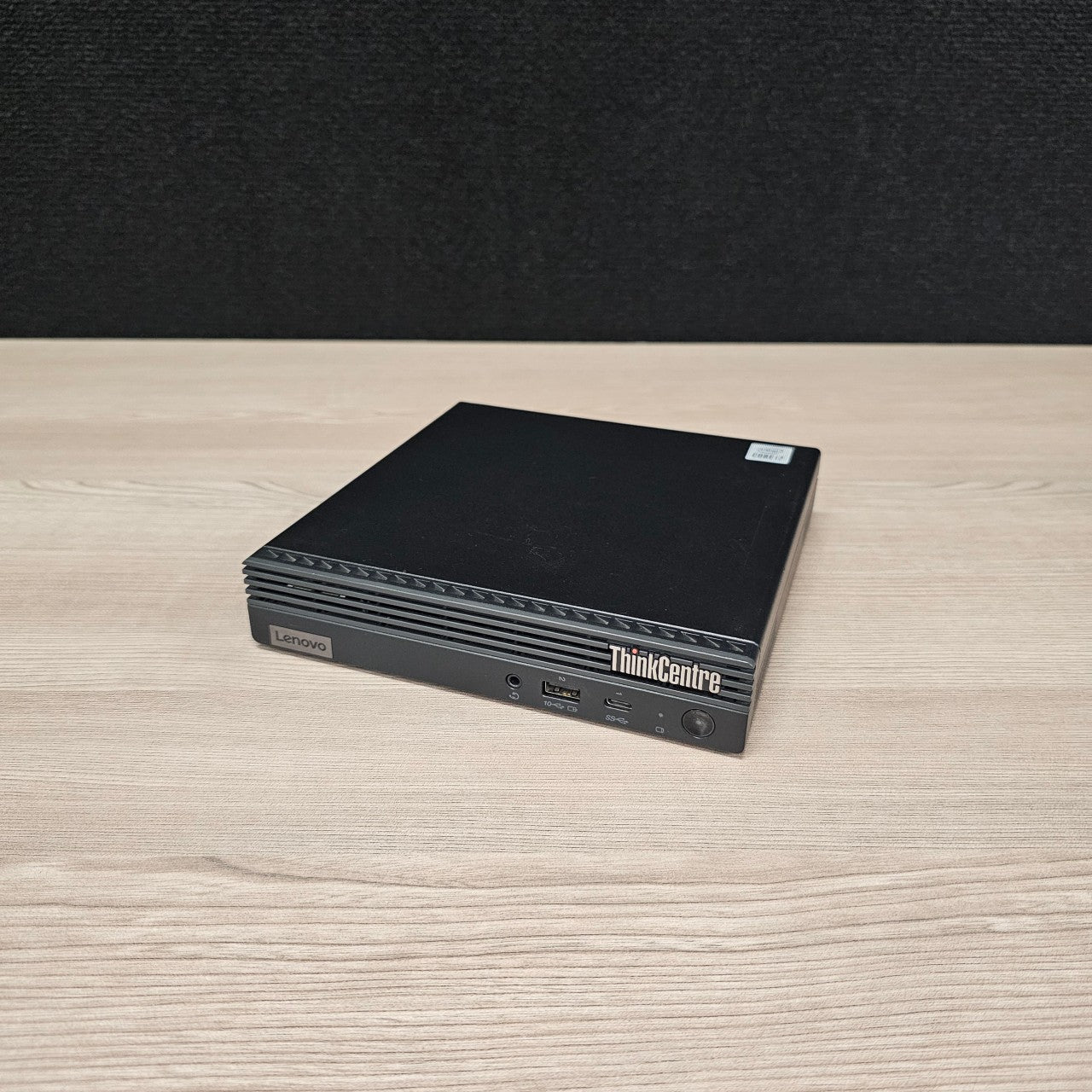 Refurbished Lenovo ThinkCentre M70q Mini PC / i7 10th Gen / 256GB / 16GB RAM / W11 (Get One Give One)