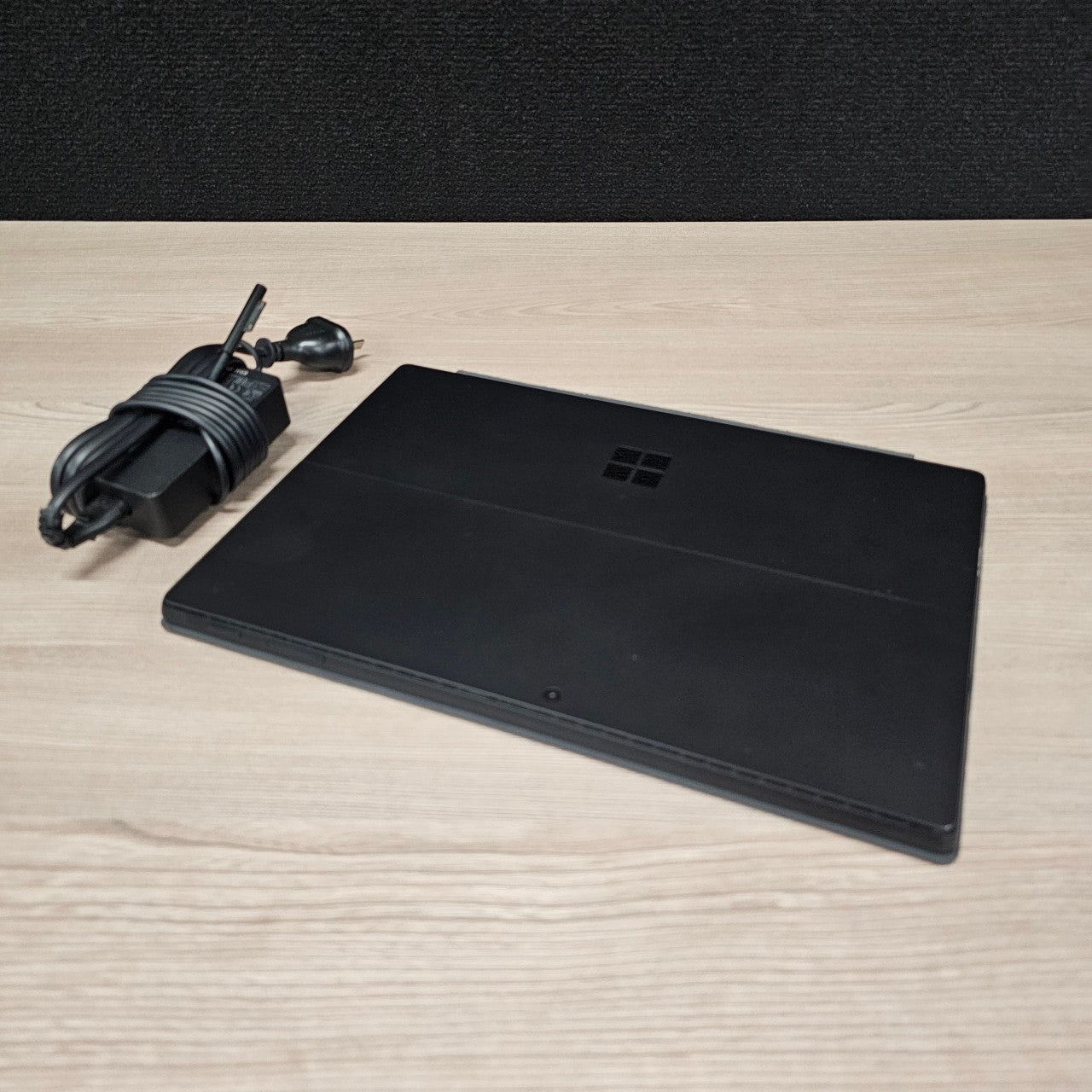 Refurbished Microsoft Surface Pro 7+ / i7 11th Gen / 16GB / 256GB / Touch / W11 / BONUS Dux Case ($99) (Get One Give One)