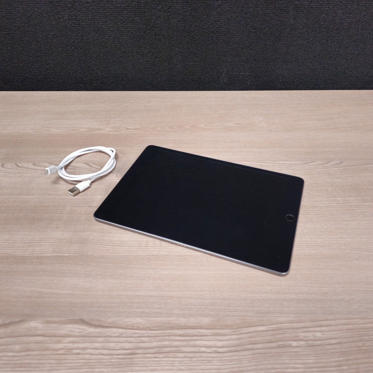 Refurbished Apple iPad / 7th Gen / 128GB / iOS 18